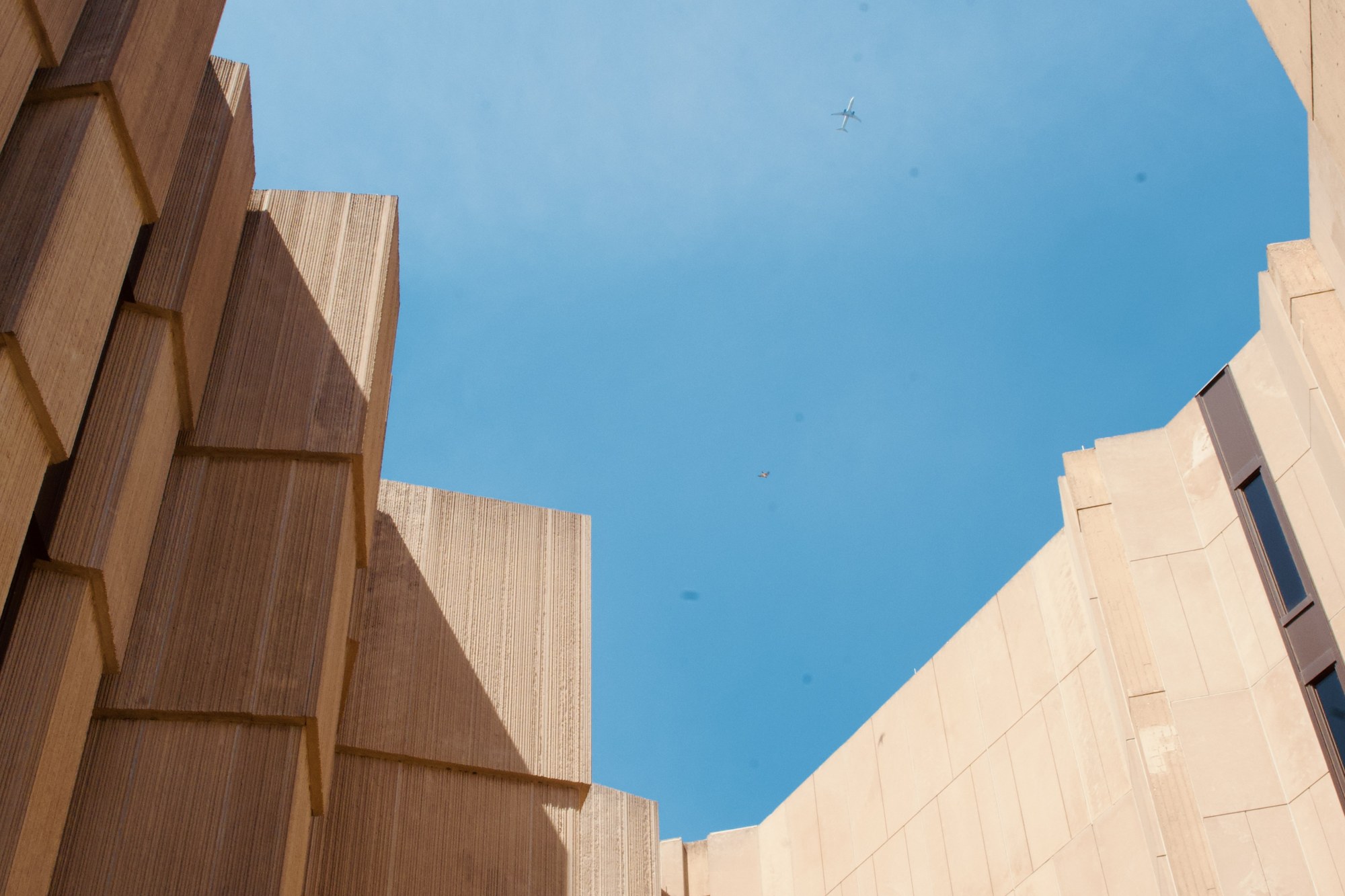 Angular architecture against the sky